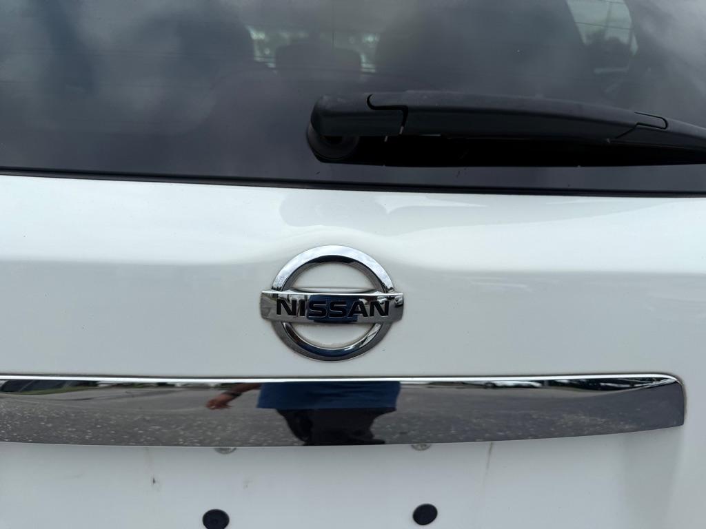 Nissan Pathfinder S 4WD 2014