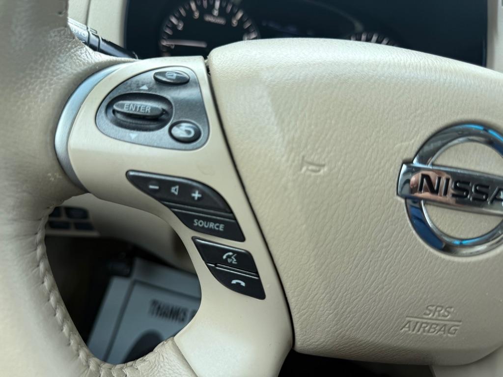 Nissan Pathfinder S 4WD 2014