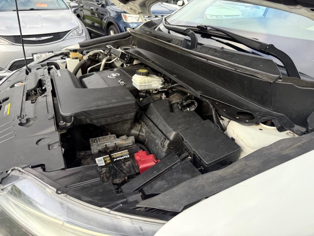 Nissan Pathfinder S 4WD 2014