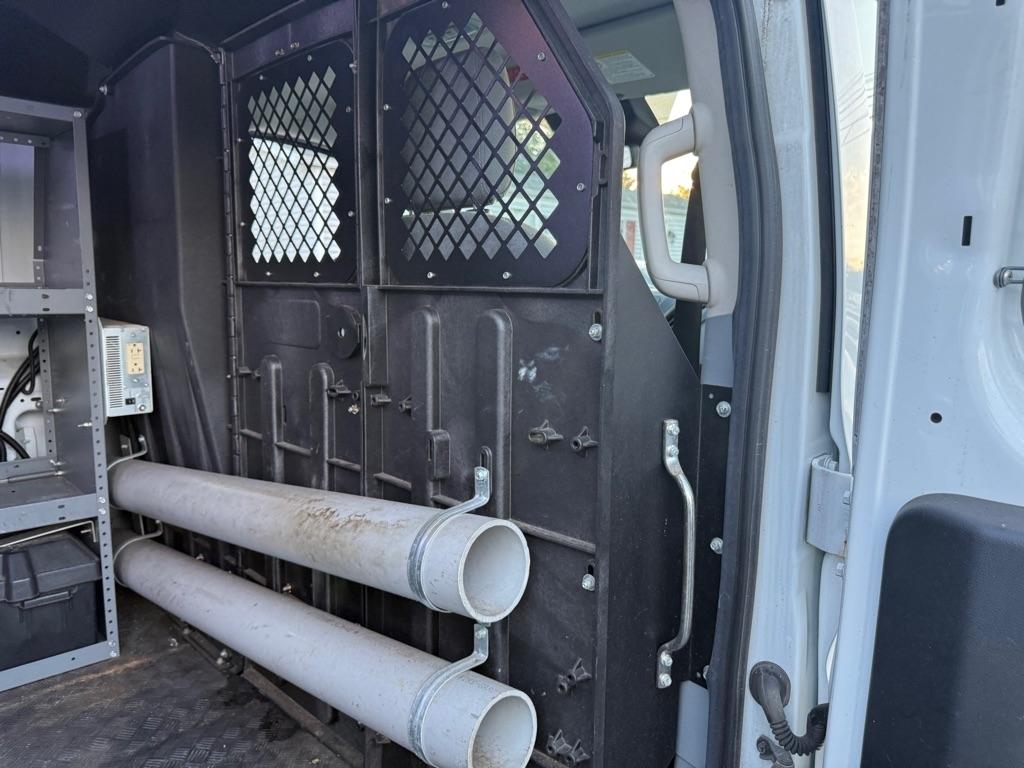 Ford Transit 250 Van Low Roof 60/40 Pass.130-in. WB 2016