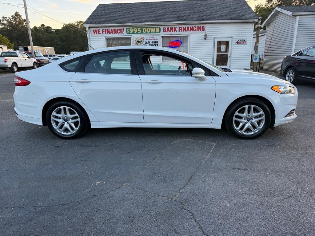 Ford Fusion SE 2014