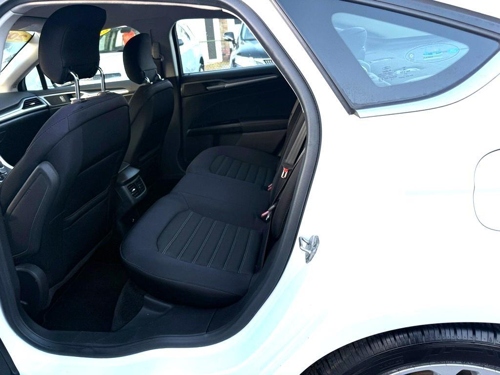 Ford Fusion SE 2014