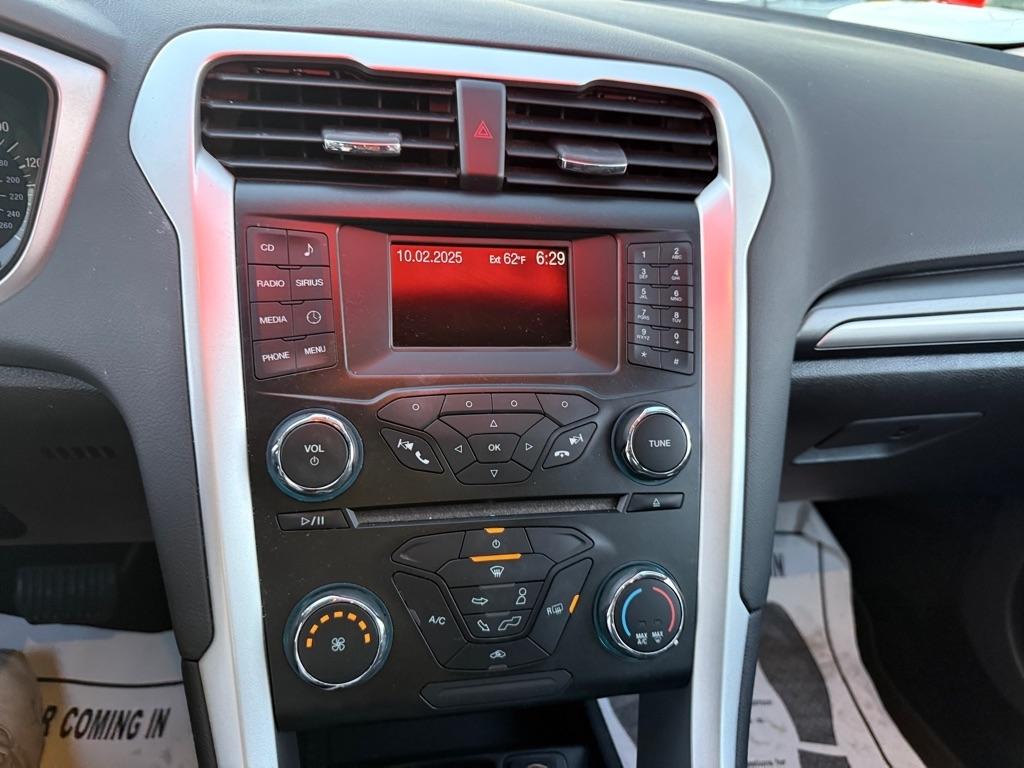 Ford Fusion SE 2014