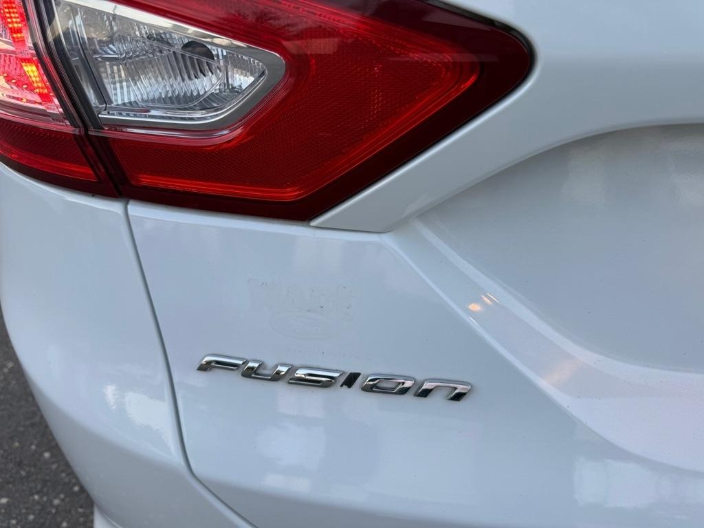 Ford Fusion SE 2014