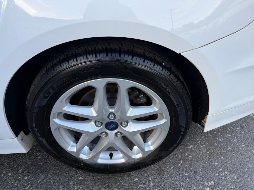Ford Fusion SE 2014