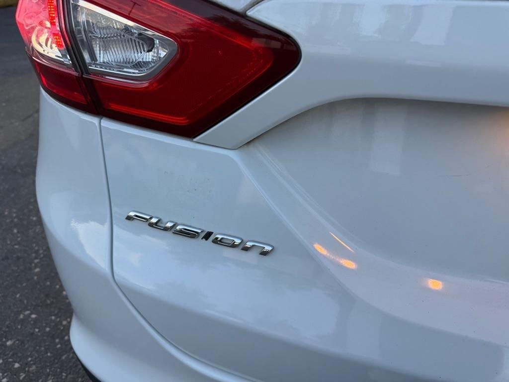 Ford Fusion SE 2014