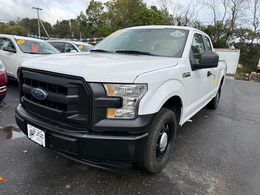 Ford F-150 XL SuperCab 6.5-ft. Bed 2WD 2017