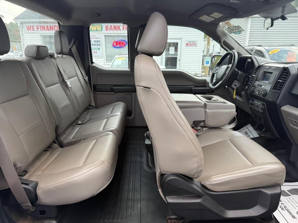 Ford F-150 XL SuperCab 6.5-ft. Bed 2WD 2017