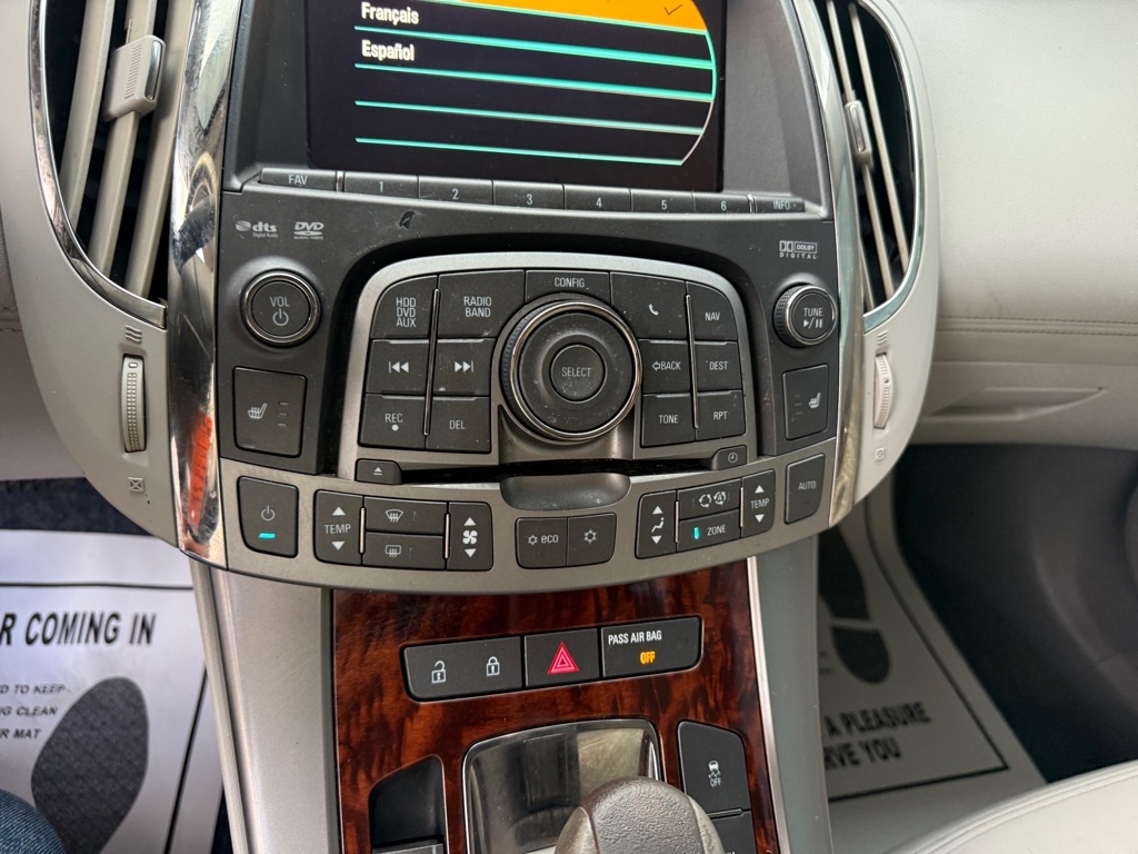 Buick LaCrosse Premium Package 1, w/Leather 2012 Buick LaCrosse Premium Package 1, w/Leather 2012