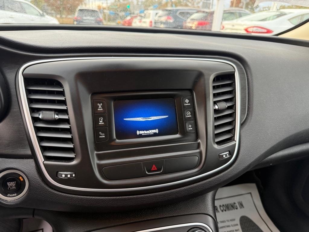 Chrysler 200 Limited 2015