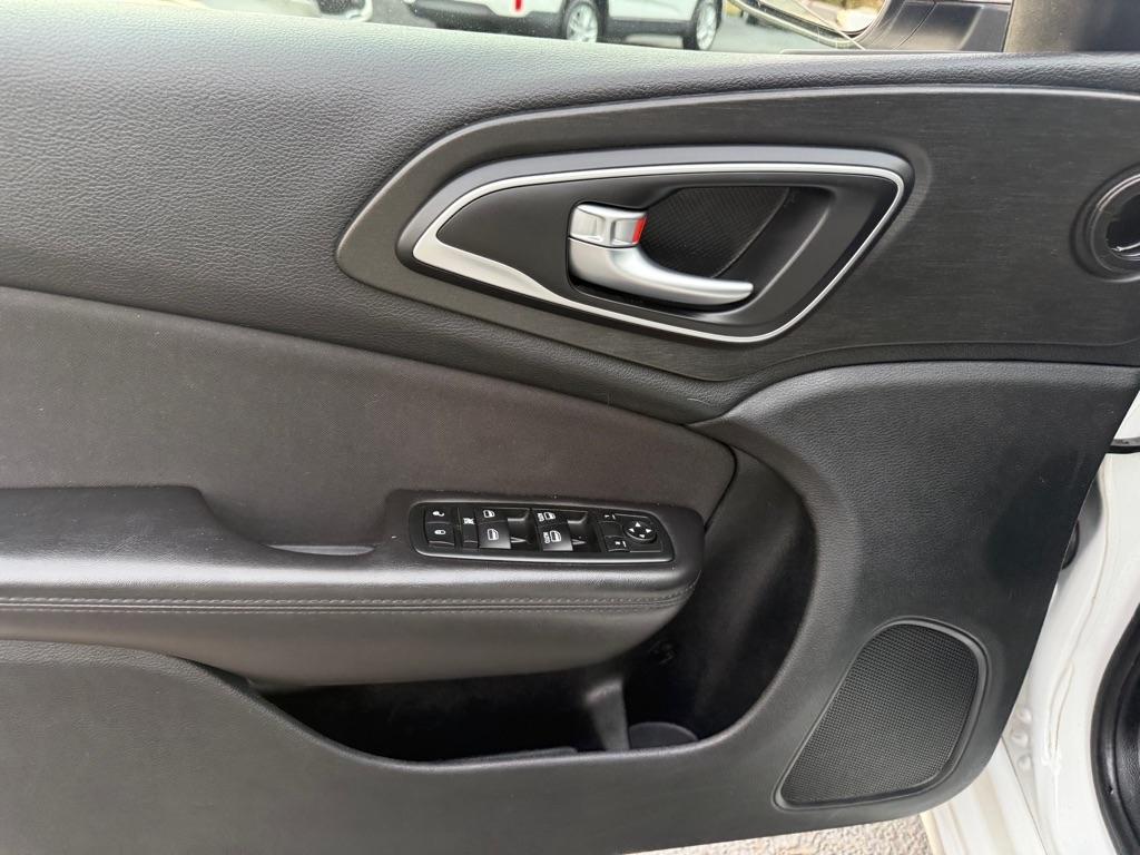 Chrysler 200 Limited 2015