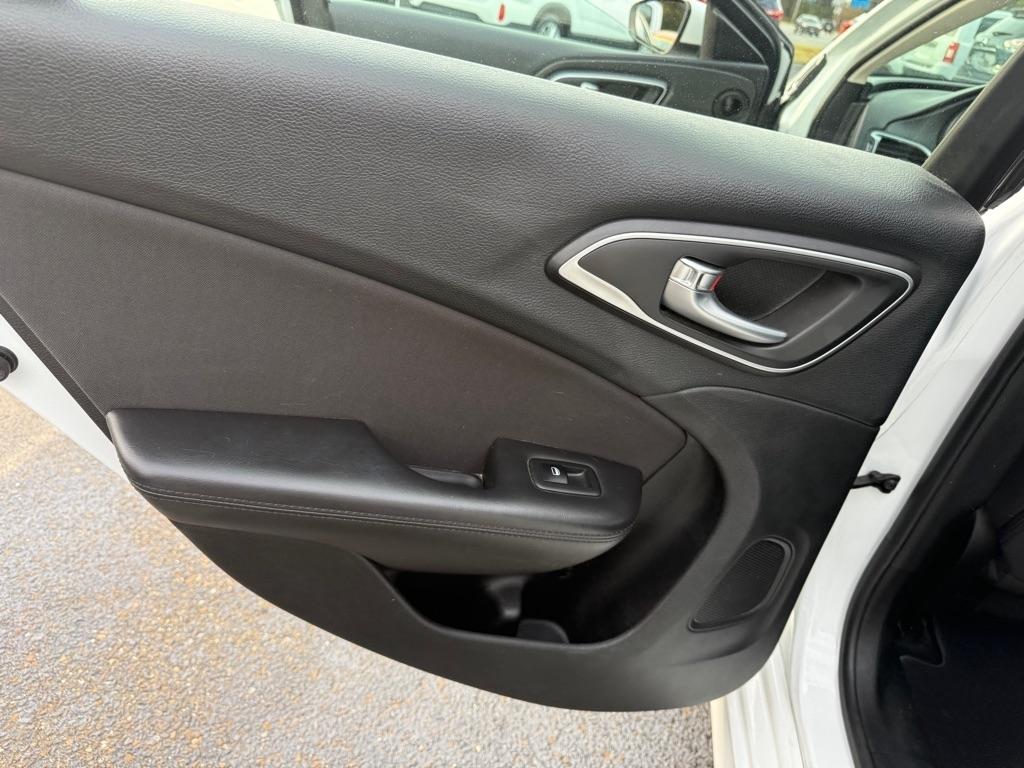 Chrysler 200 Limited 2015