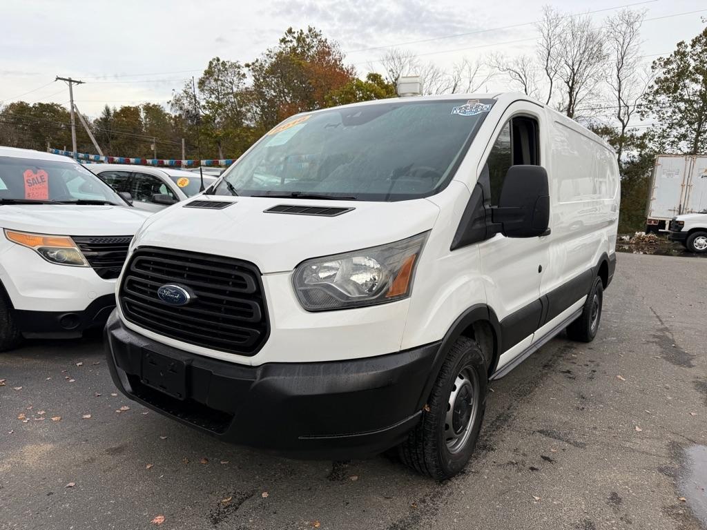 Ford Transit 250 Van Low Roof 60/40 Pass.130-in. WB 2016