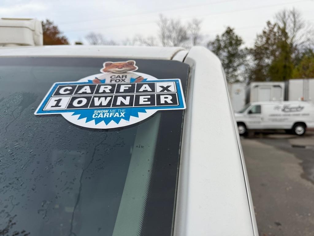 Ford Transit 250 Van Low Roof 60/40 Pass.130-in. WB 2016