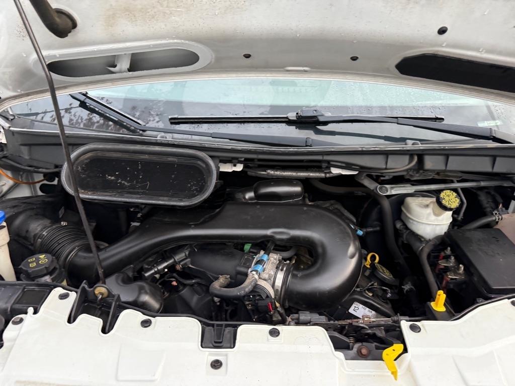 Ford Transit 250 Van Low Roof 60/40 Pass.130-in. WB 2016