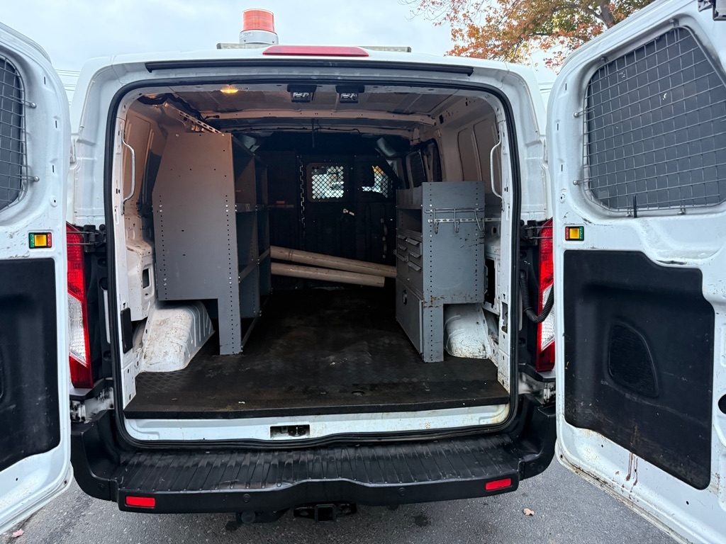 Ford Transit 250 Van Low Roof 60/40 Pass.130-in. WB 2016 Ford Transit 250 Van Low Roof 60/40 Pass.130-in. WB 2016