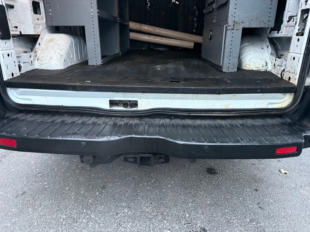 Ford Transit 250 Van Low Roof 60/40 Pass.130-in. WB 2016 Ford Transit 250 Van Low Roof 60/40 Pass.130-in. WB 2016