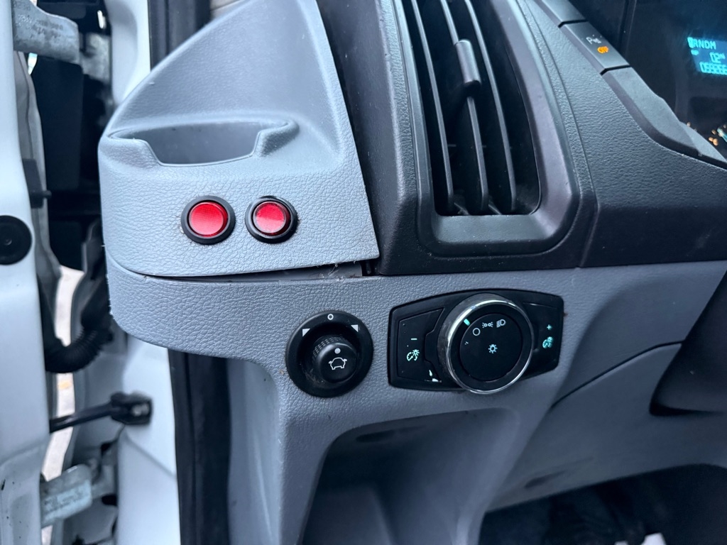 Ford Transit 250 Van Low Roof 60/40 Pass.130-in. WB 2016 Ford Transit 250 Van Low Roof 60/40 Pass.130-in. WB 2016