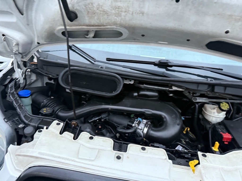 Ford Transit 250 Van Low Roof 60/40 Pass.130-in. WB 2016 Ford Transit 250 Van Low Roof 60/40 Pass.130-in. WB 2016