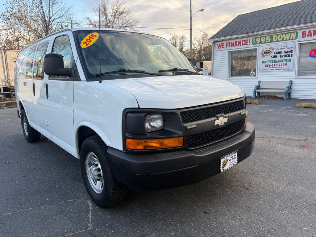 2016 Chevrolet Express 2500 Cargo photo 2