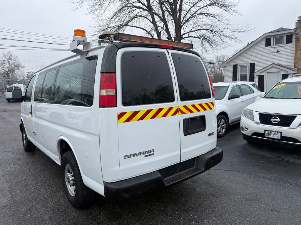 GMC Savana G2500 Cargo 2013