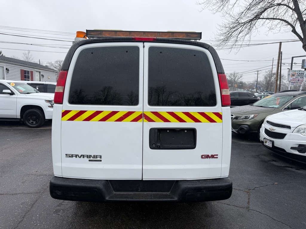 GMC Savana G2500 Cargo 2013