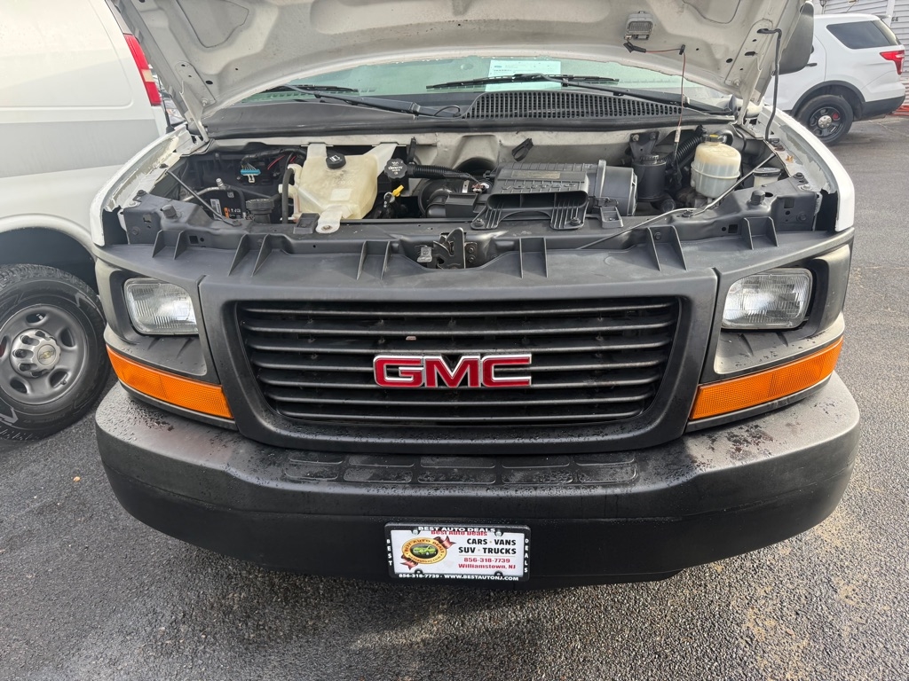 GMC Savana G2500 Cargo 2013
