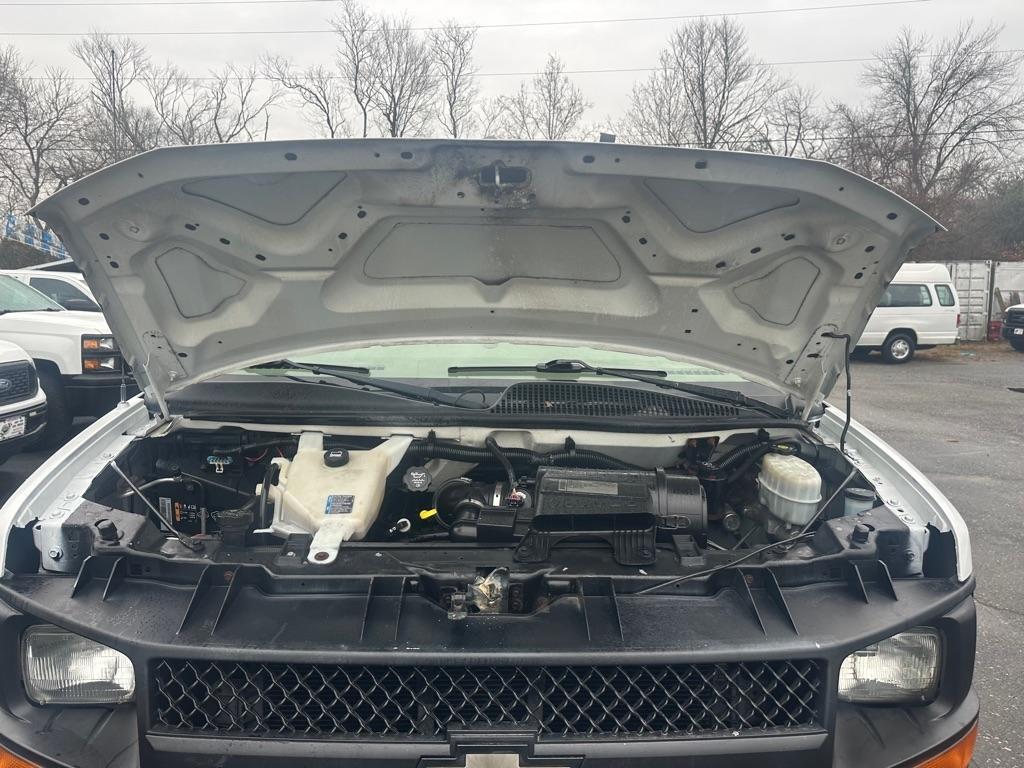 Chevrolet Express 2500 Cargo 2011