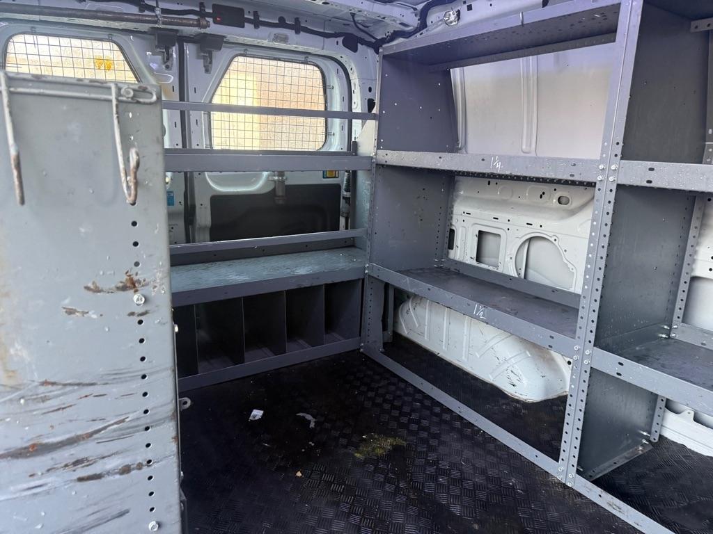 Ford Transit 250 Van Low Roof 60/40 Pass.130-in. WB 2016