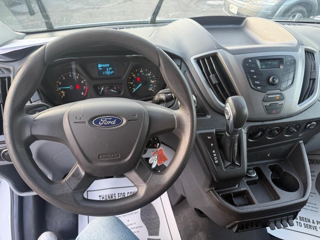 Ford Transit 250 Van Low Roof 60/40 Pass.130-in. WB 2016