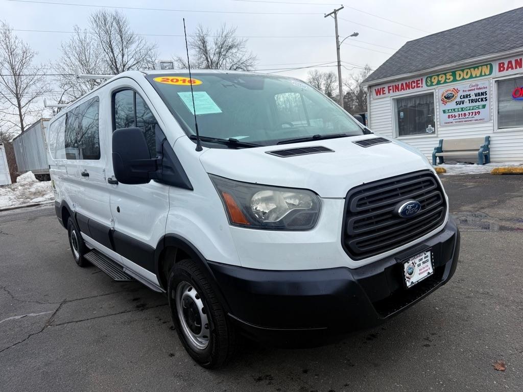 Ford Transit 250 Van Low Roof 60/40 Pass.130-in. WB 2016