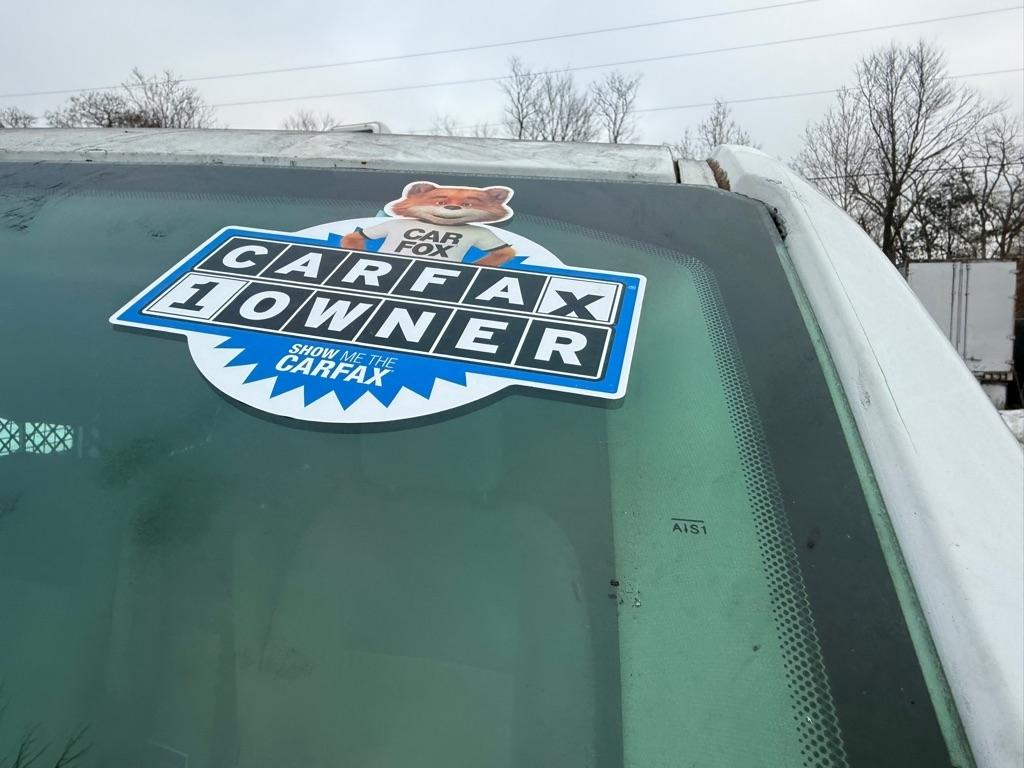 Ford Transit 250 Van Low Roof 60/40 Pass.130-in. WB 2016