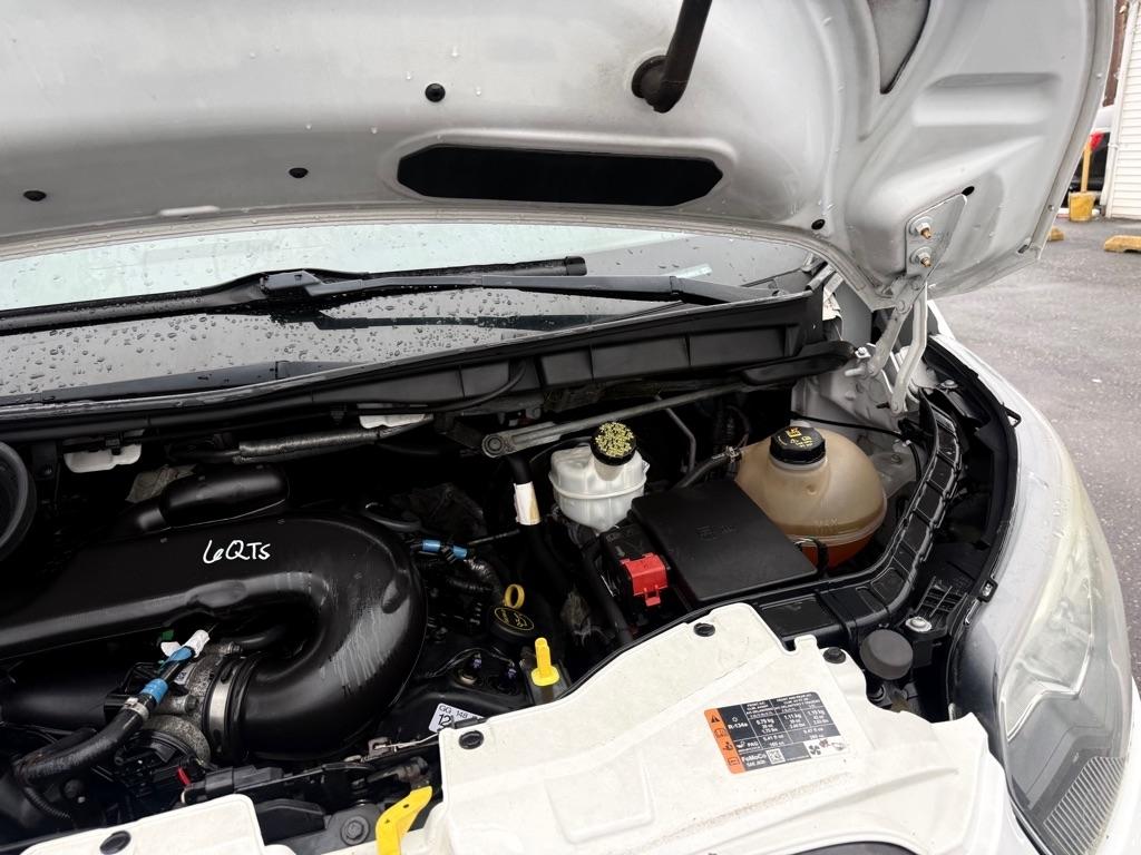 Ford Transit 250 Van Low Roof 60/40 Pass.130-in. WB 2016