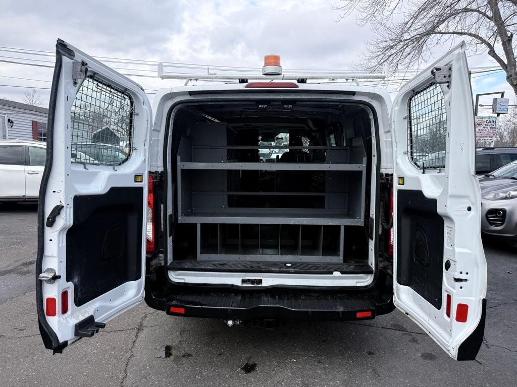 Ford Transit 250 Van Low Roof 60/40 Pass.130-in. WB 2015