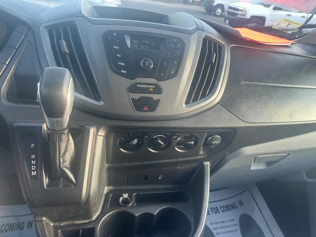 Ford Transit 250 Van Low Roof 60/40 Pass.130-in. WB 2016