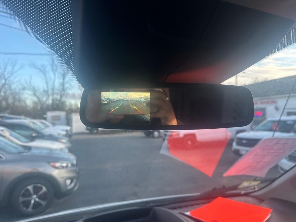 Ford Transit 250 Van Low Roof 60/40 Pass.130-in. WB 2016