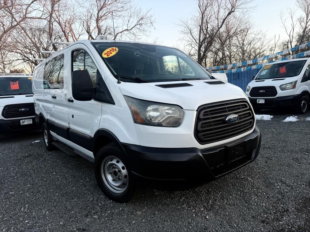 2016 Ford Transit 250 Van Low Roof 60/40 Pass.130-in. WB
