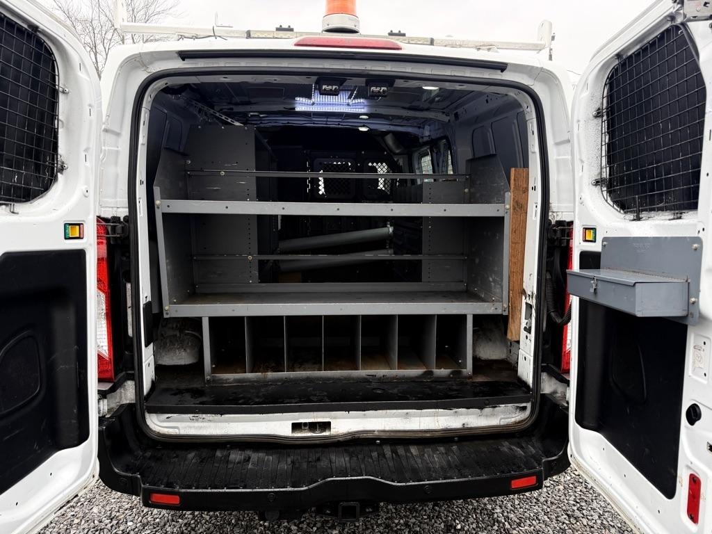 Ford Transit 250 Van Low Roof 60/40 Pass.130-in. WB 2016