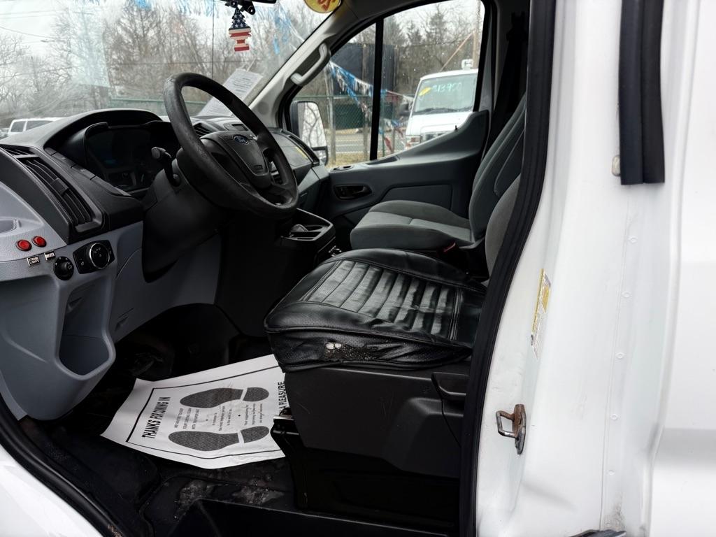 Ford Transit 250 Van Low Roof 60/40 Pass.130-in. WB 2016