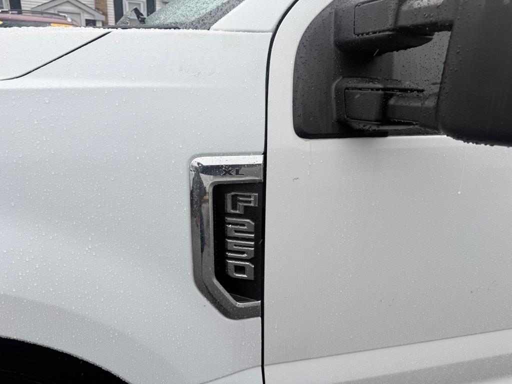 Ford F-250 SD XL 2WD 2017