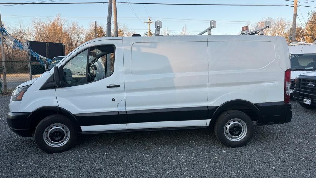 2016 Ford Transit 250 Van Low Roof 60/40 Pass.130-in. WB