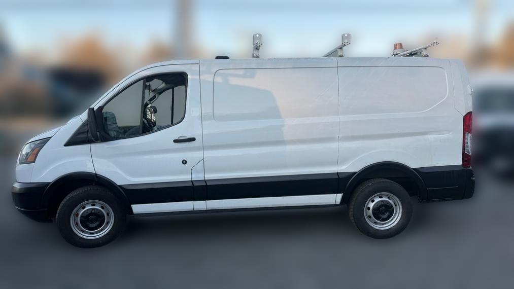 2016 Ford Transit T-250 130" Low Rf 9000 GVWR Swing-Out RH Dr