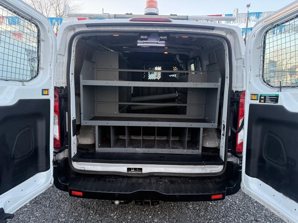 Ford Transit T-250 130" Low Rf 9000 GVWR Swing-Out RH Dr 2016
