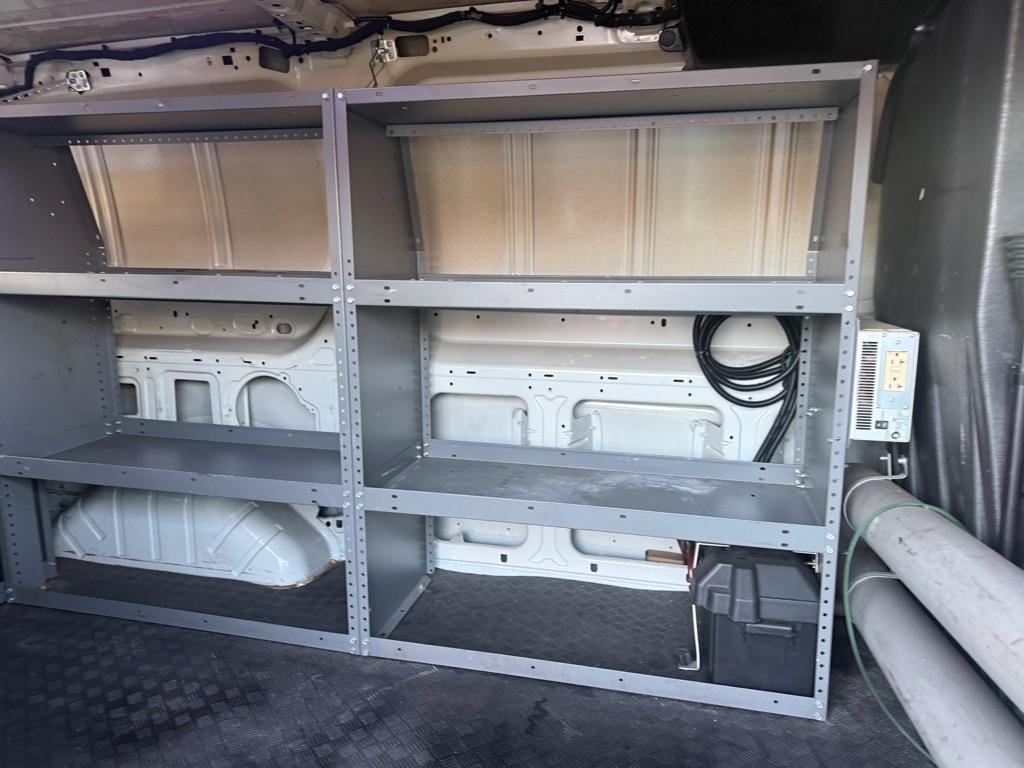 Ford Transit T-250 130" Low Rf 9000 GVWR Swing-Out RH Dr 2016