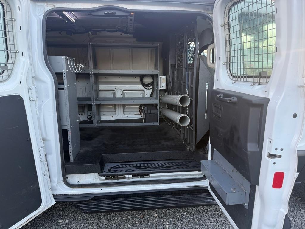 Ford Transit T-250 130" Low Rf 9000 GVWR Swing-Out RH Dr 2016
