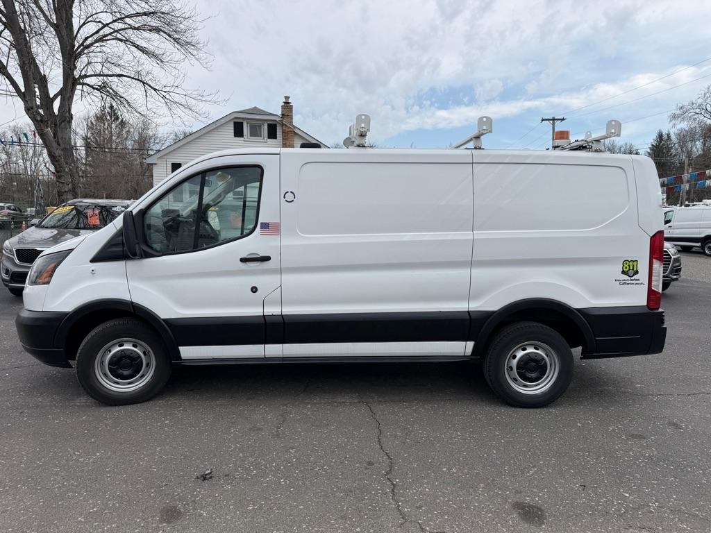 Ford Transit 250 Van Low Roof 60/40 Pass.130-in. WB 2016
