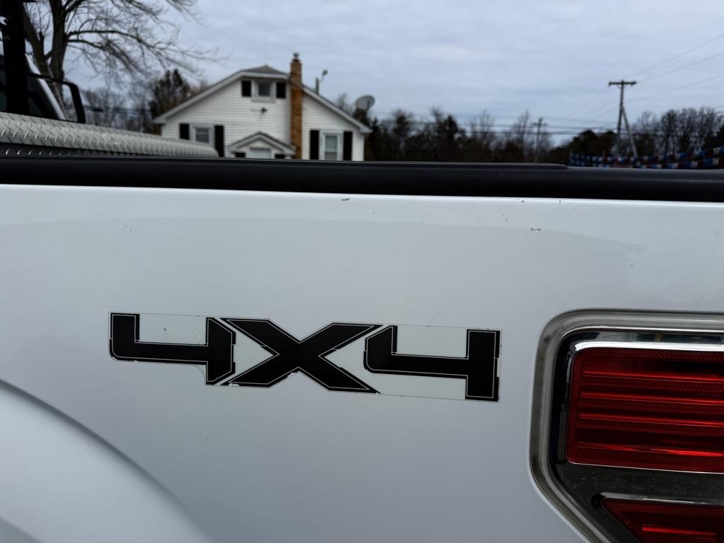 Ford F-150 XL SuperCab 6.5-ft. Bed 4WD 2014