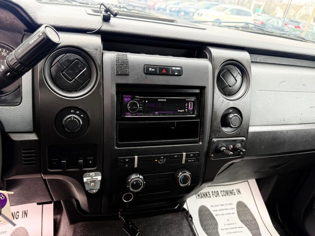 Ford F-150 XL SuperCab 6.5-ft. Bed 4WD 2014