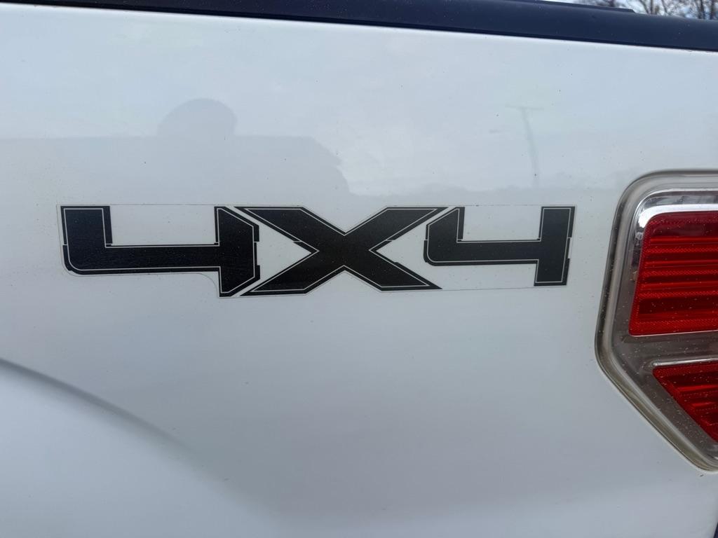 Ford F-150 XL 4WD 6.5 ft. 2013