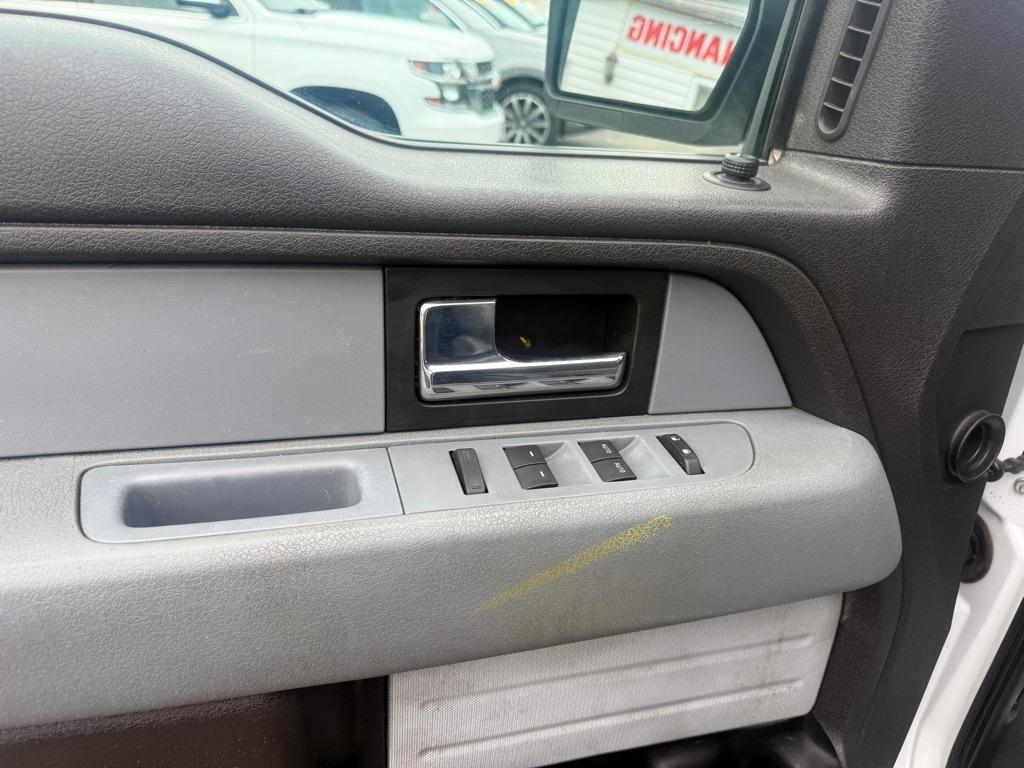 Ford F-150 XL 4WD 6.5 ft. 2013